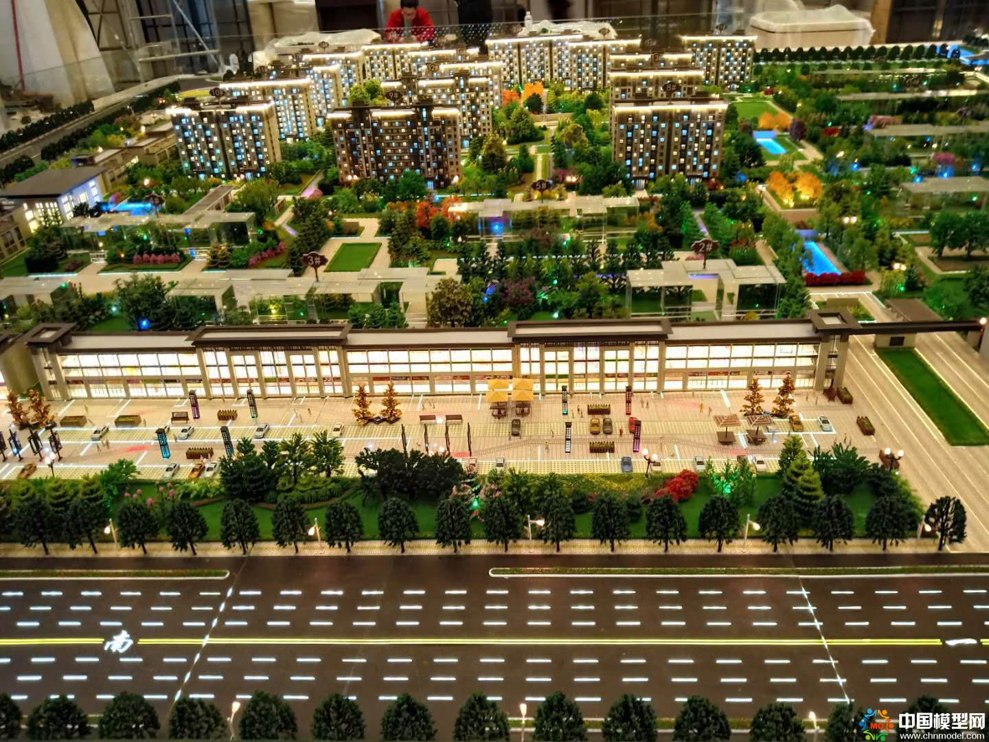 樓盤沙盤模型制作、別墅沙盤模型制作、城市規(guī)劃沙盤制作、建筑模型設(shè)計制作、工業(yè)模型設(shè)計制作、數(shù)字多媒體沙盤制作